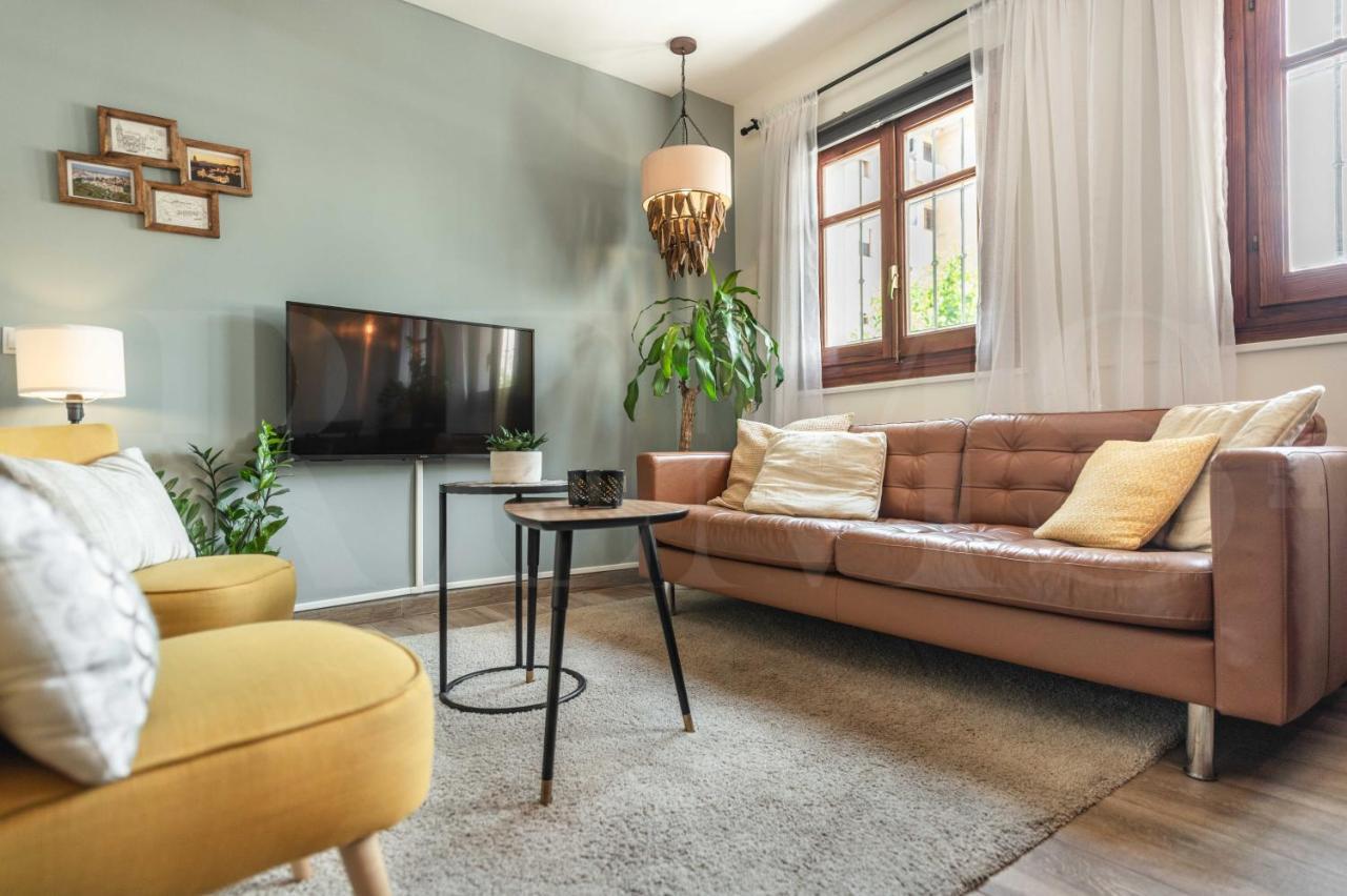 Spacious Apartment Next To Plaza De La Merced By Rems マラガ エクステリア 写真