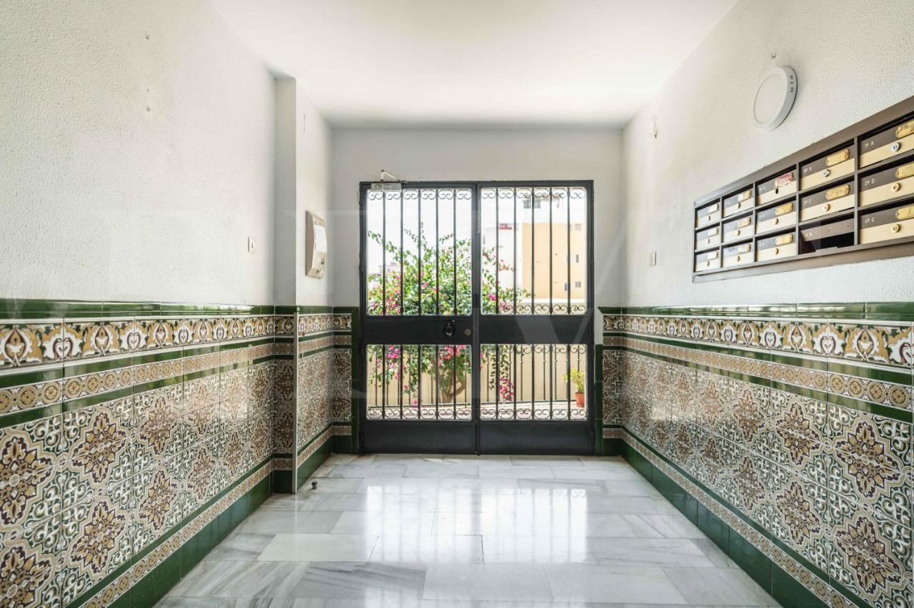 Spacious Apartment Next To Plaza De La Merced By Rems マラガ エクステリア 写真